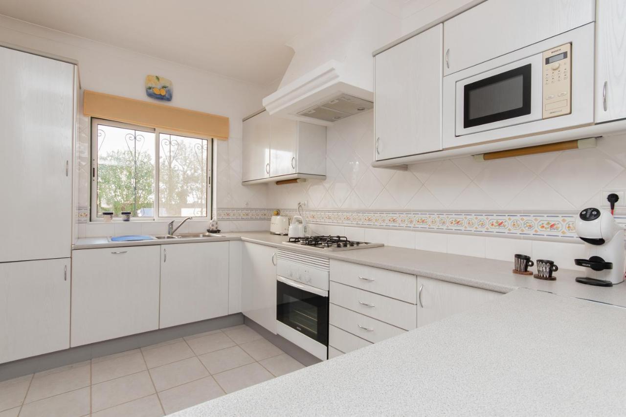 Carvoeiro, 2Br Pestana Gramacho Golf Apartment Эштомбар Экстерьер фото