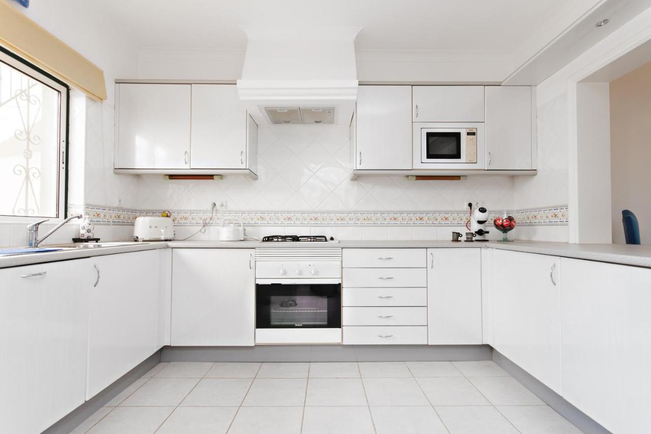 Carvoeiro, 2Br Pestana Gramacho Golf Apartment Эштомбар Экстерьер фото